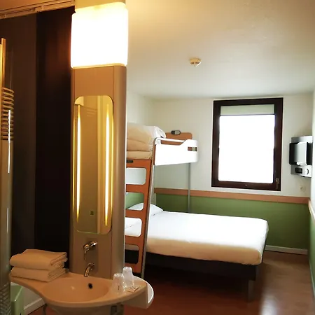Ibis Budget Centre Gare Отель Ним