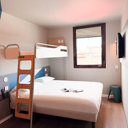 Ibis Budget Centre Gare Отель Ним