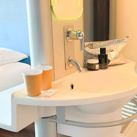 Отель Ibis Budget Centre Gare