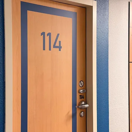 Ibis Budget Centre Gare Отель Ним